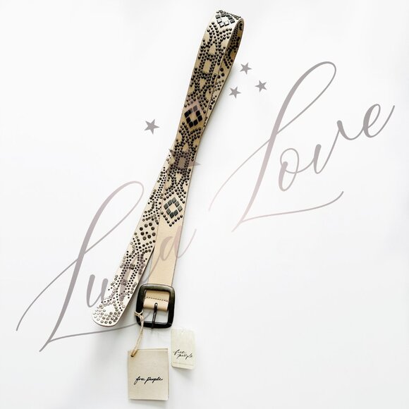 FREE PEOPLE Off The Record Stud Belt In Neutral & Silver (size S/M) NWT - Picture 2 of 7